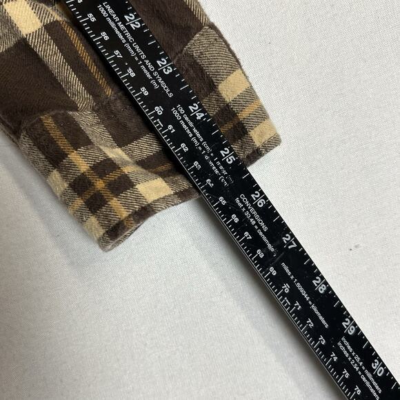 Vans Long Sleeve Button Up Flannel Shirt Mens Size Large Classic Fit Brown Plaid - Picture 11 of 12